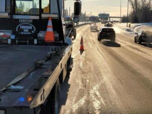 How Can You Stay Safe While Waiting for Roadside Assistance Calgary?