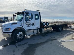 When Should You Call a Tow Truck in Airdrie?